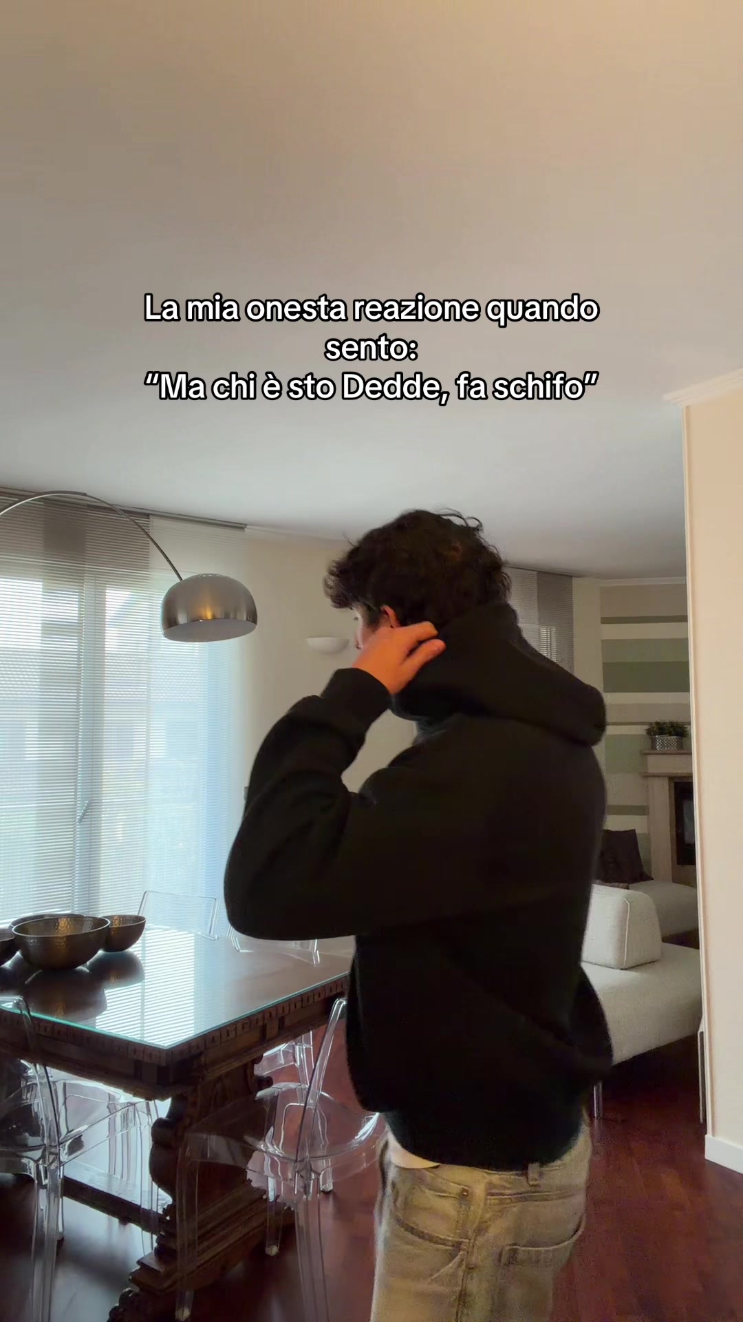 @POL