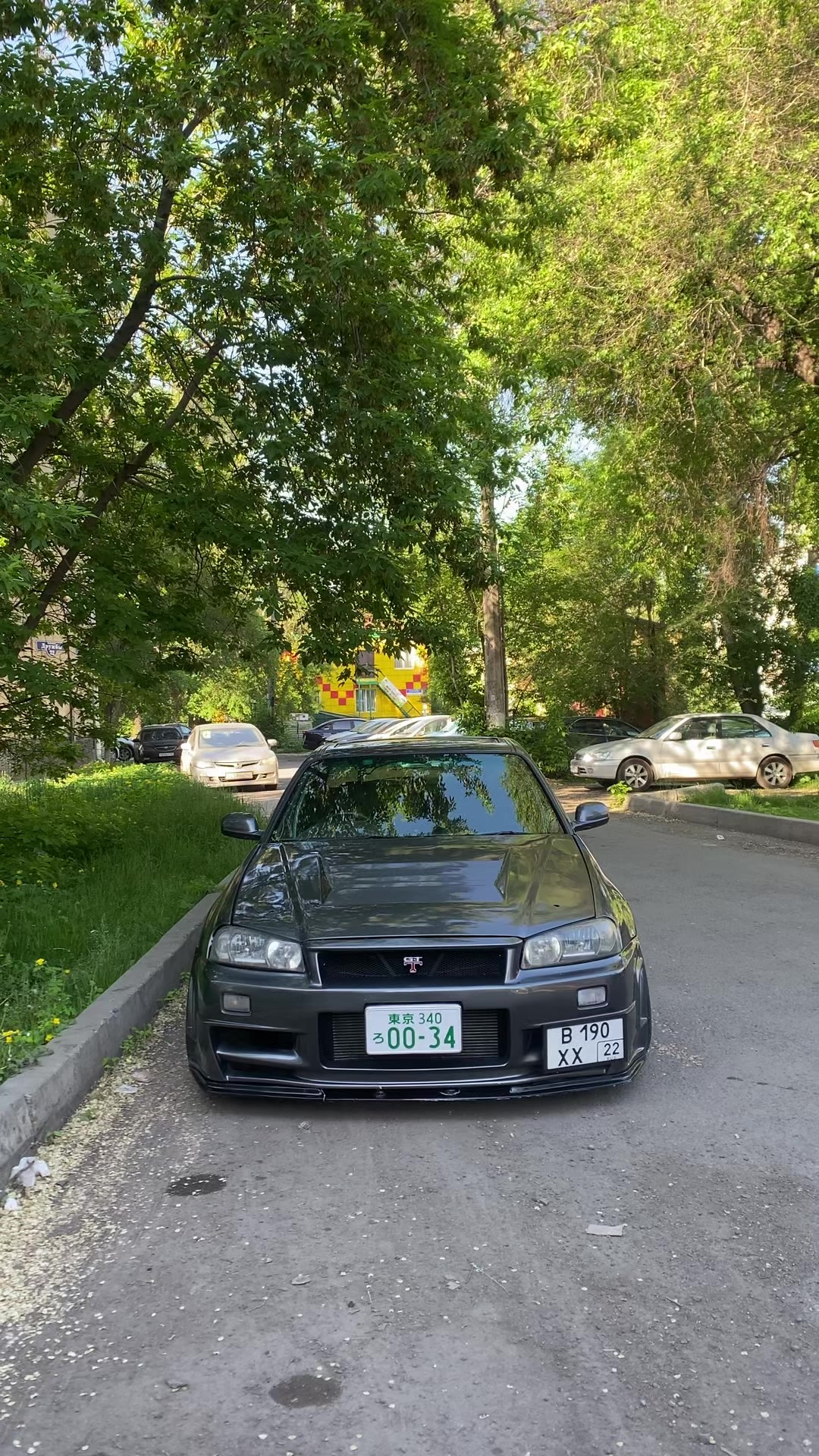 @broYksi
