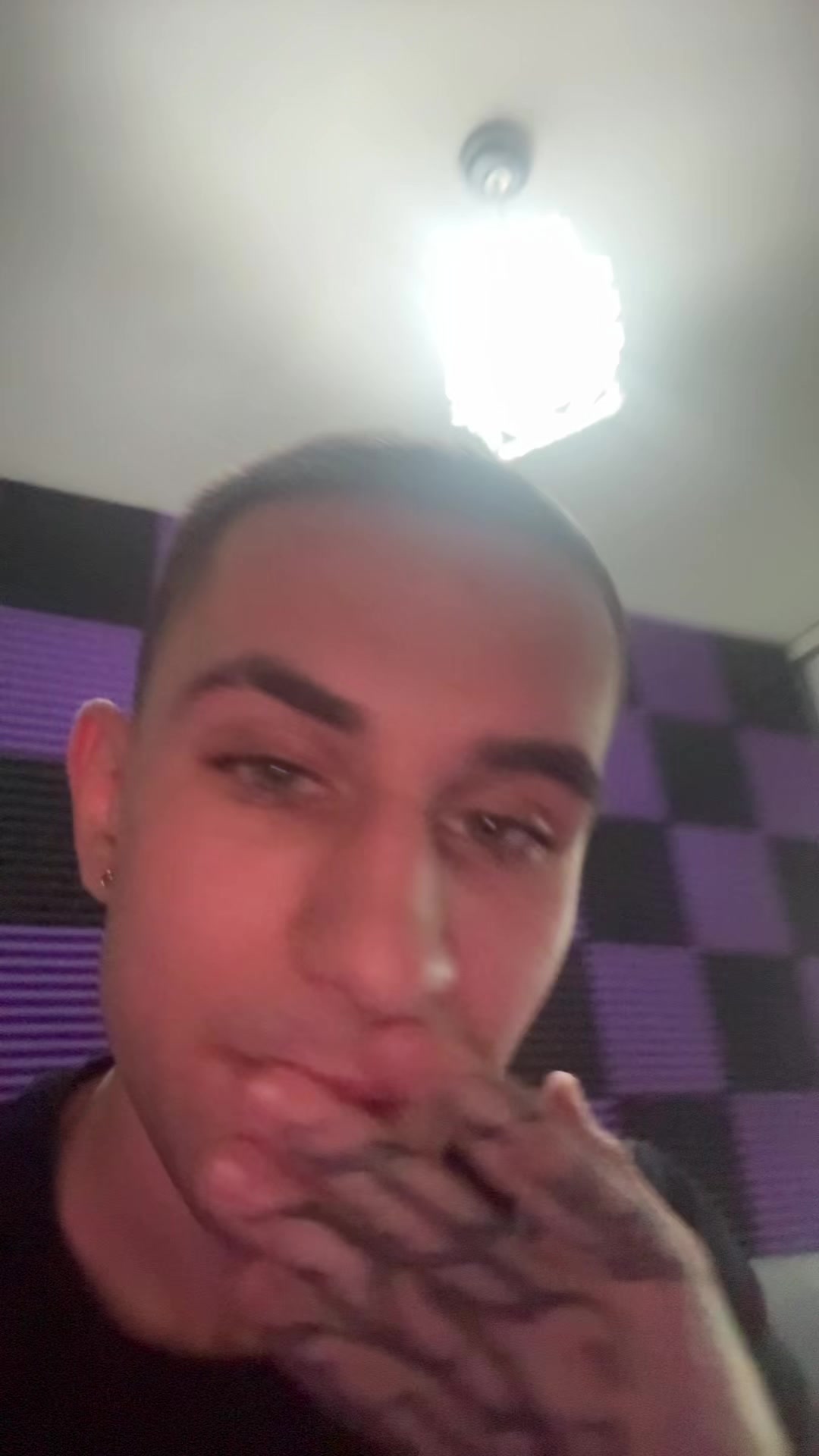 @Kvcper