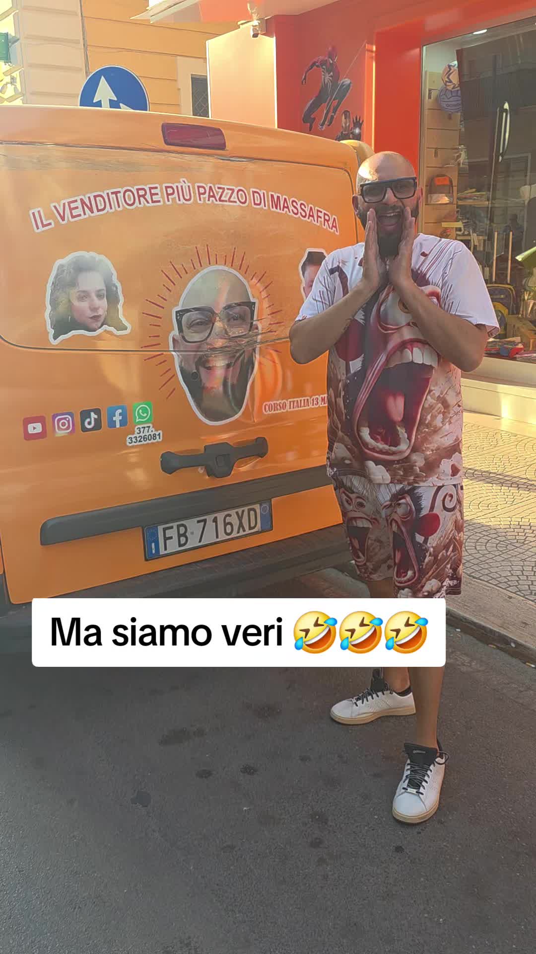 @Il Venditore Pi&ugrave; Pazzo di Mass