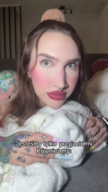 @Livia005