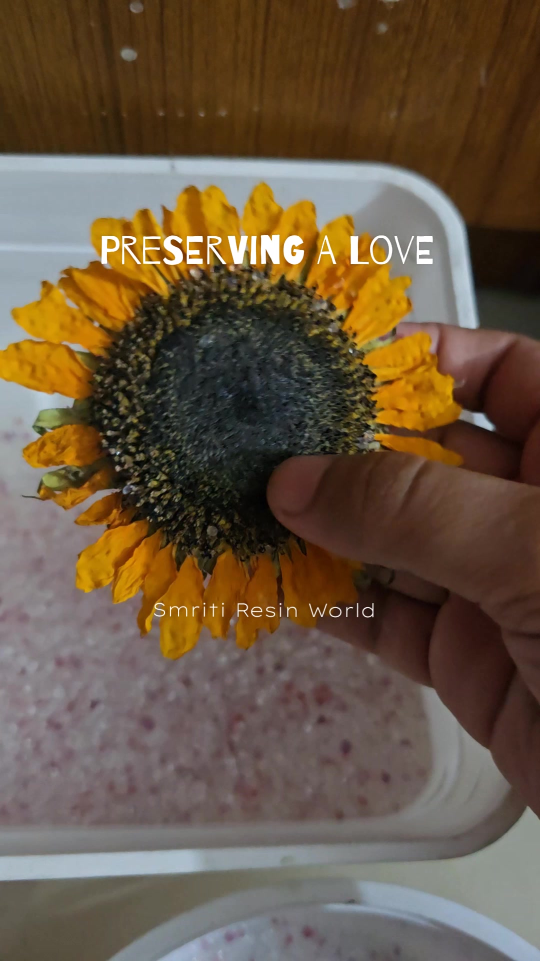 @Smriti Resin World đĨâ¨