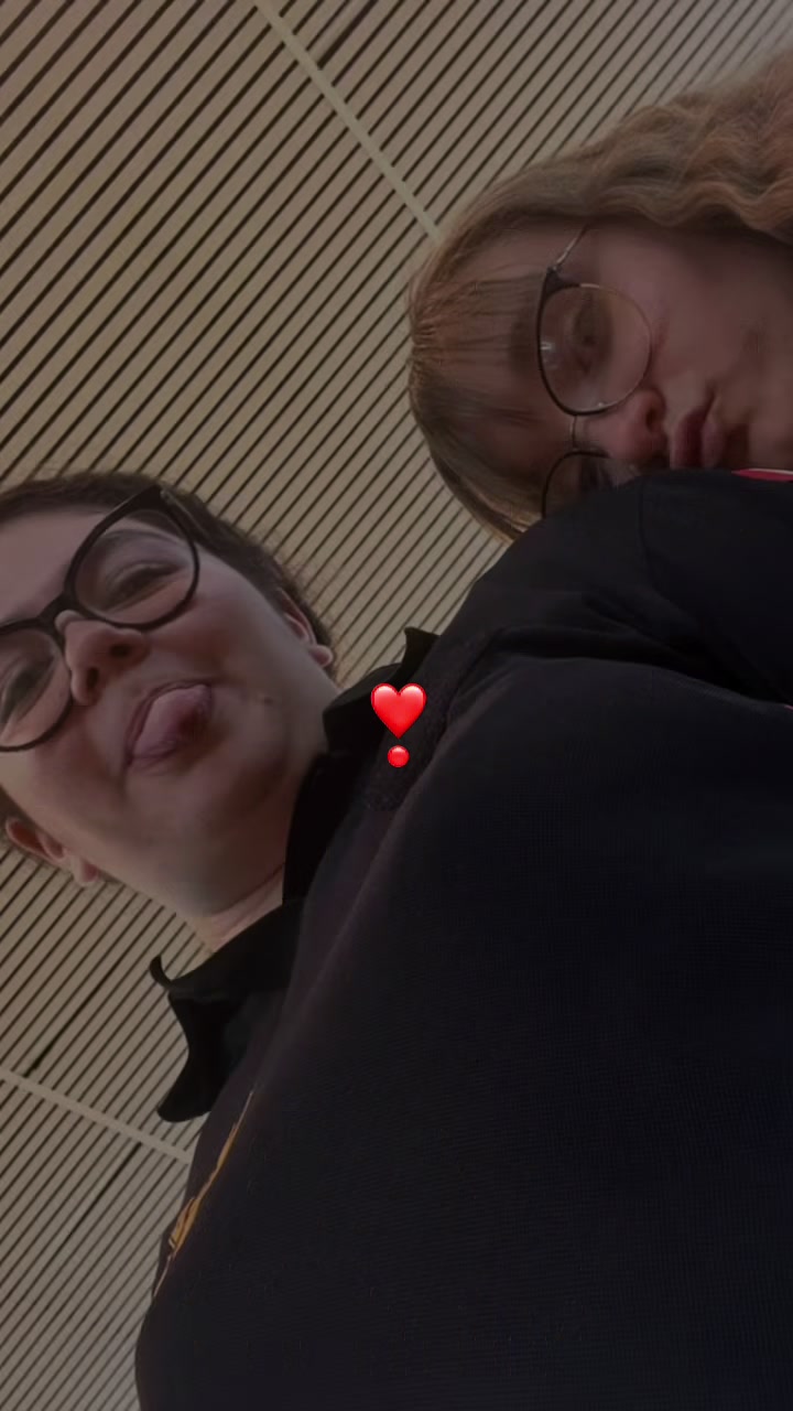 @Valentina