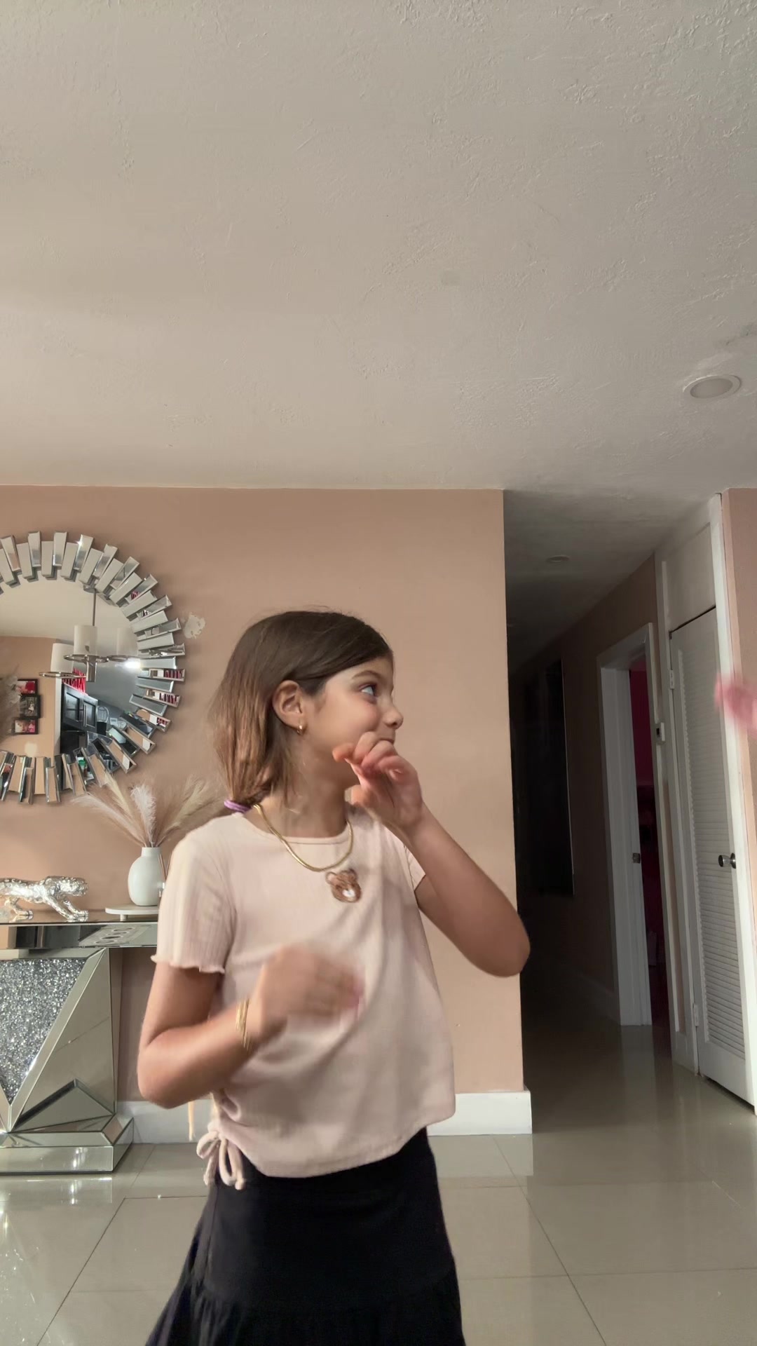 @Ani 🦋✨