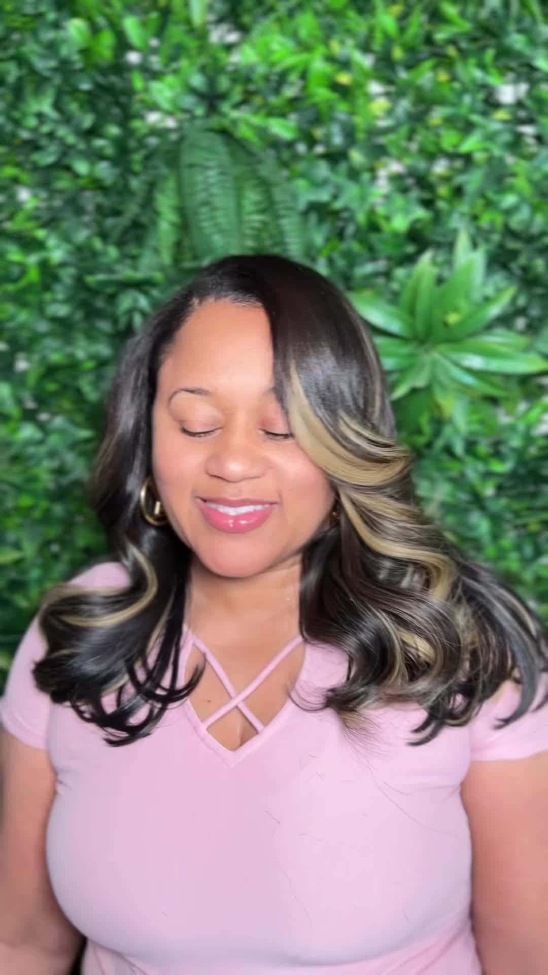 @EmeraldHairCo