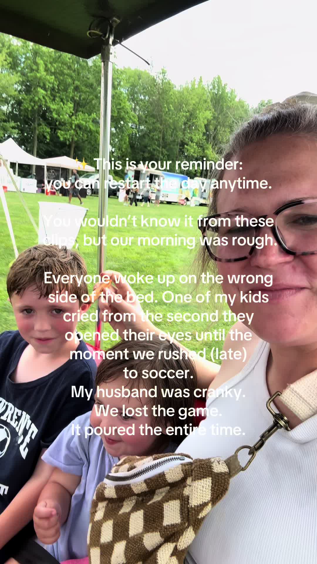 @themomglowup.co