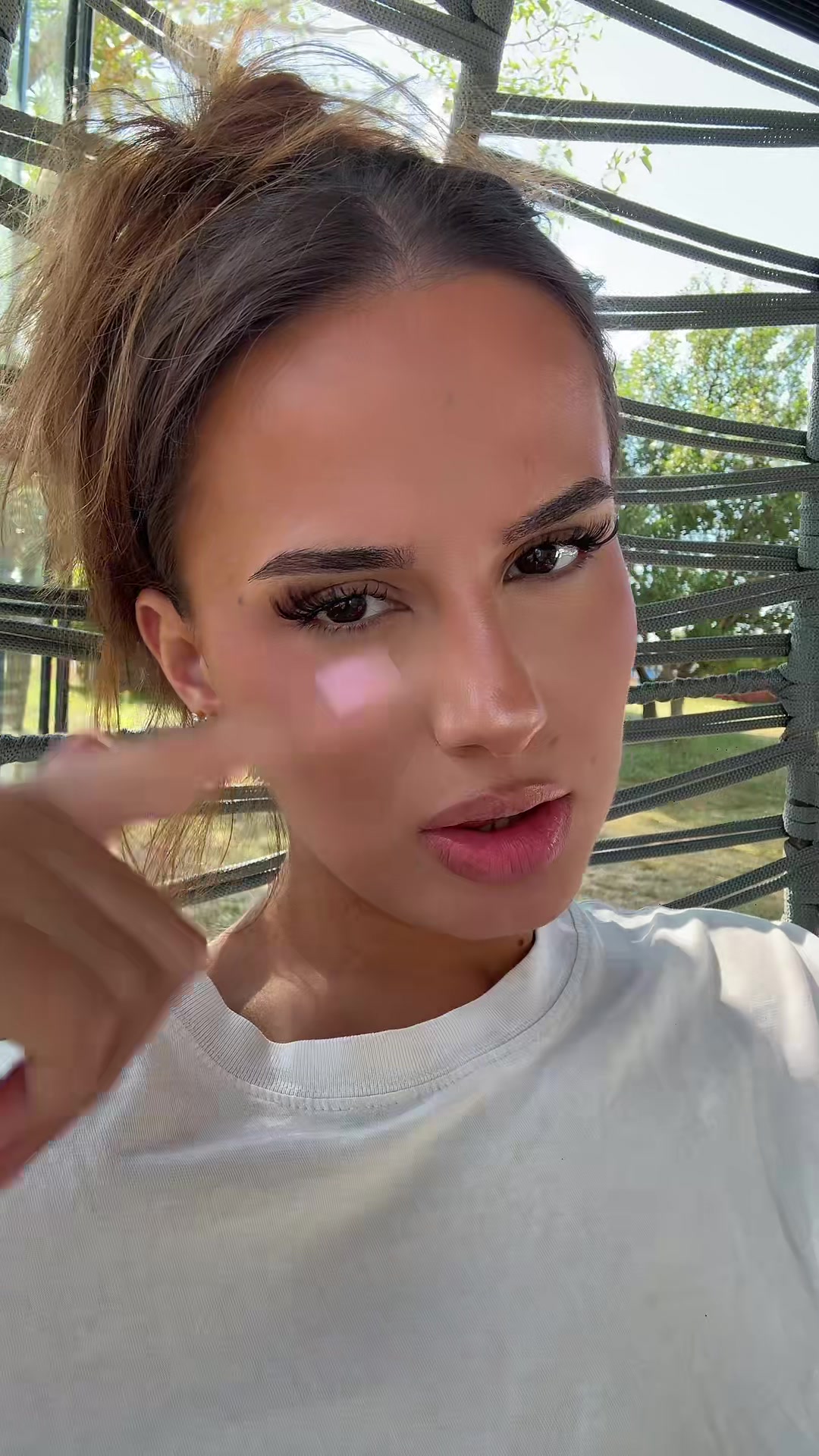 @xoxonita
