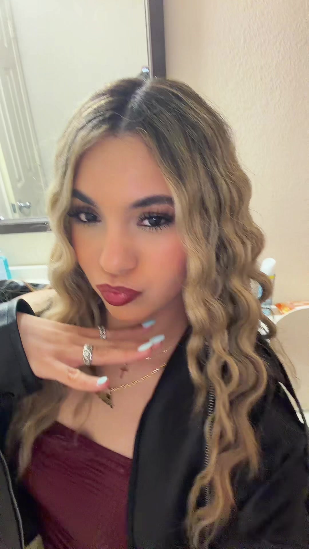 @Milé