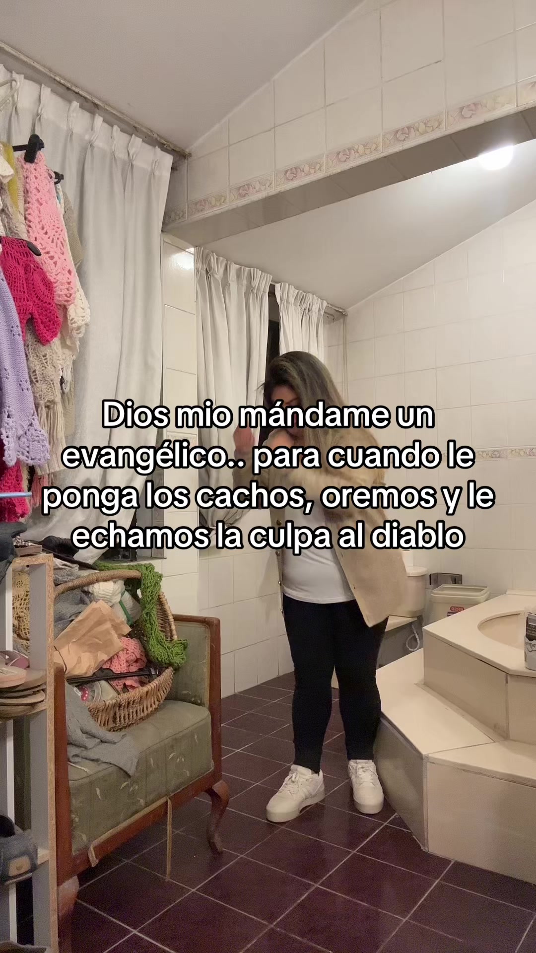 @Mellyando