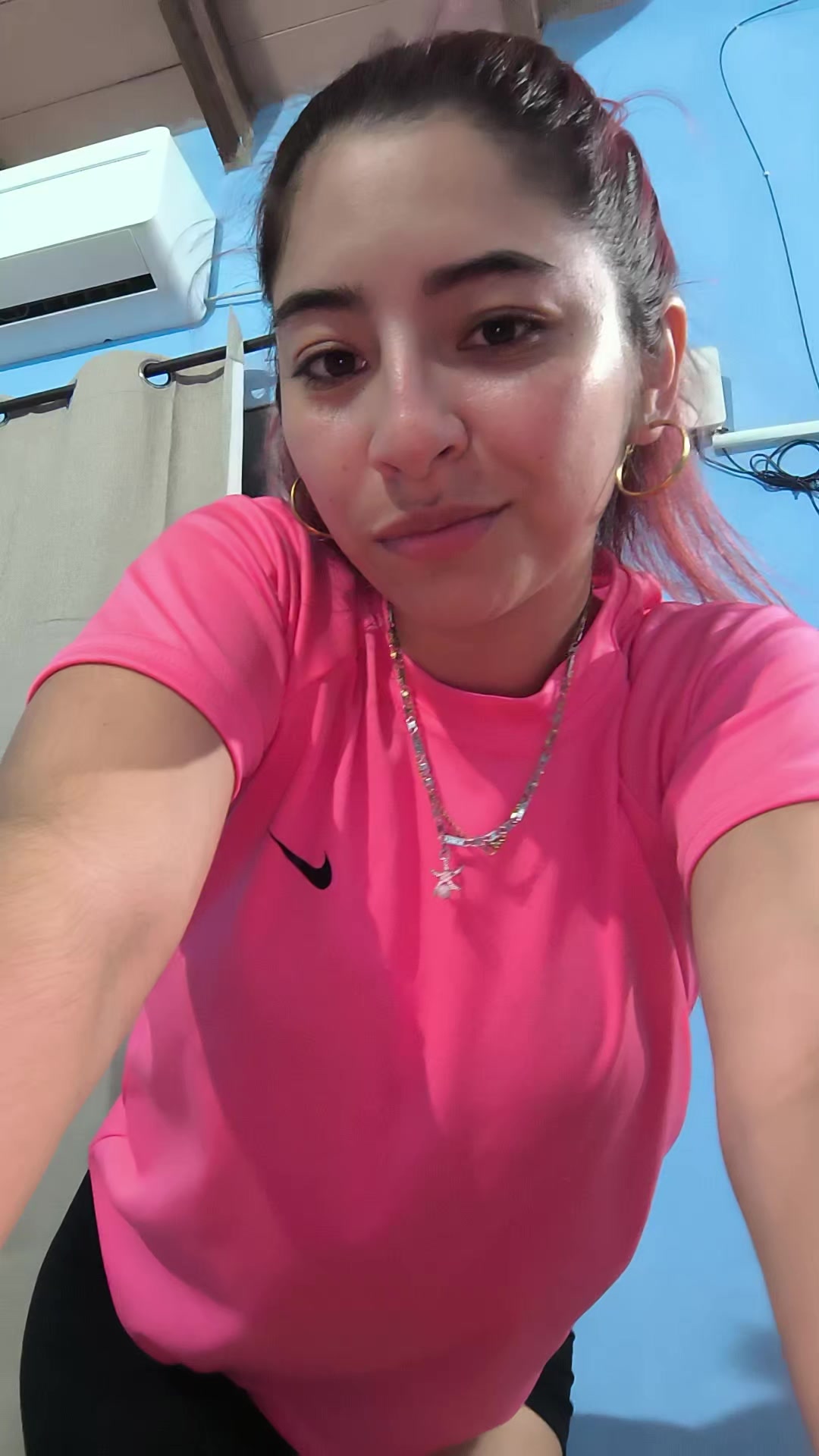 @Anali
