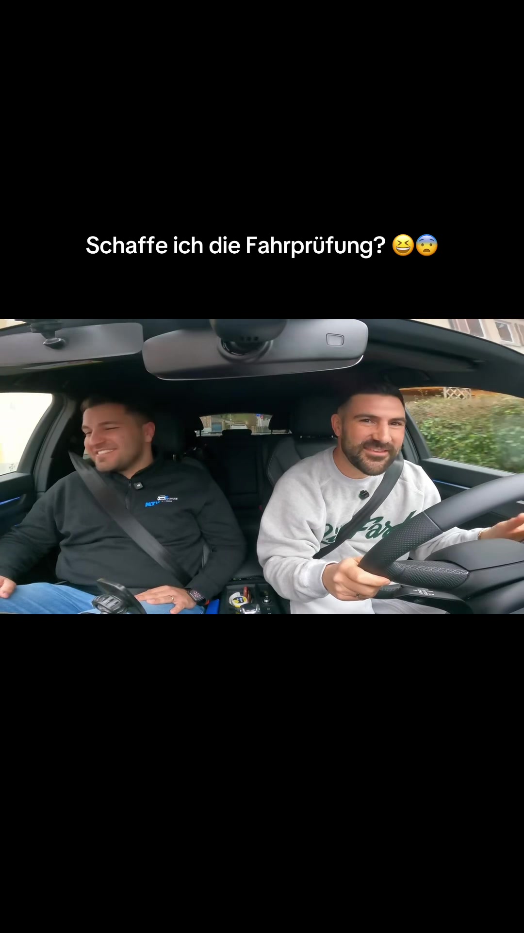 @FahrlehrerLukas