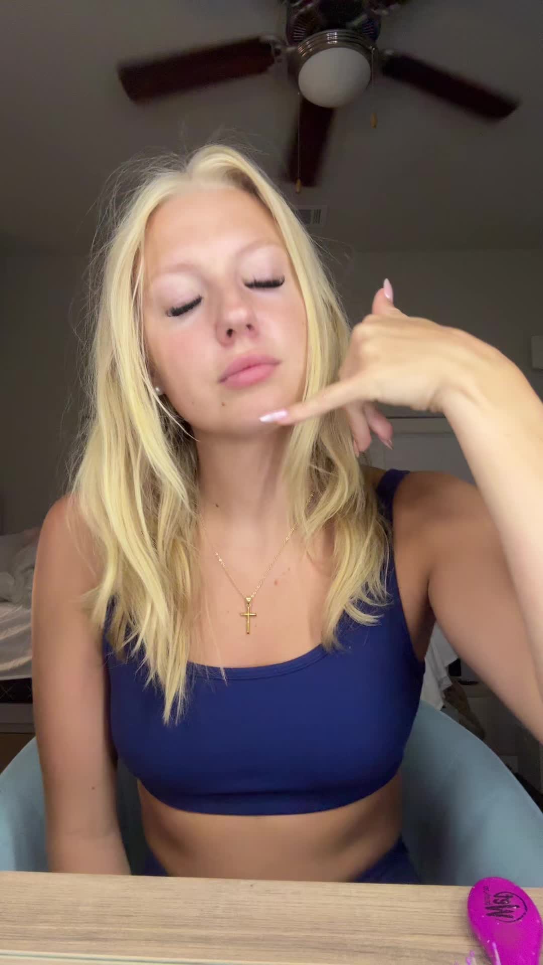 @…