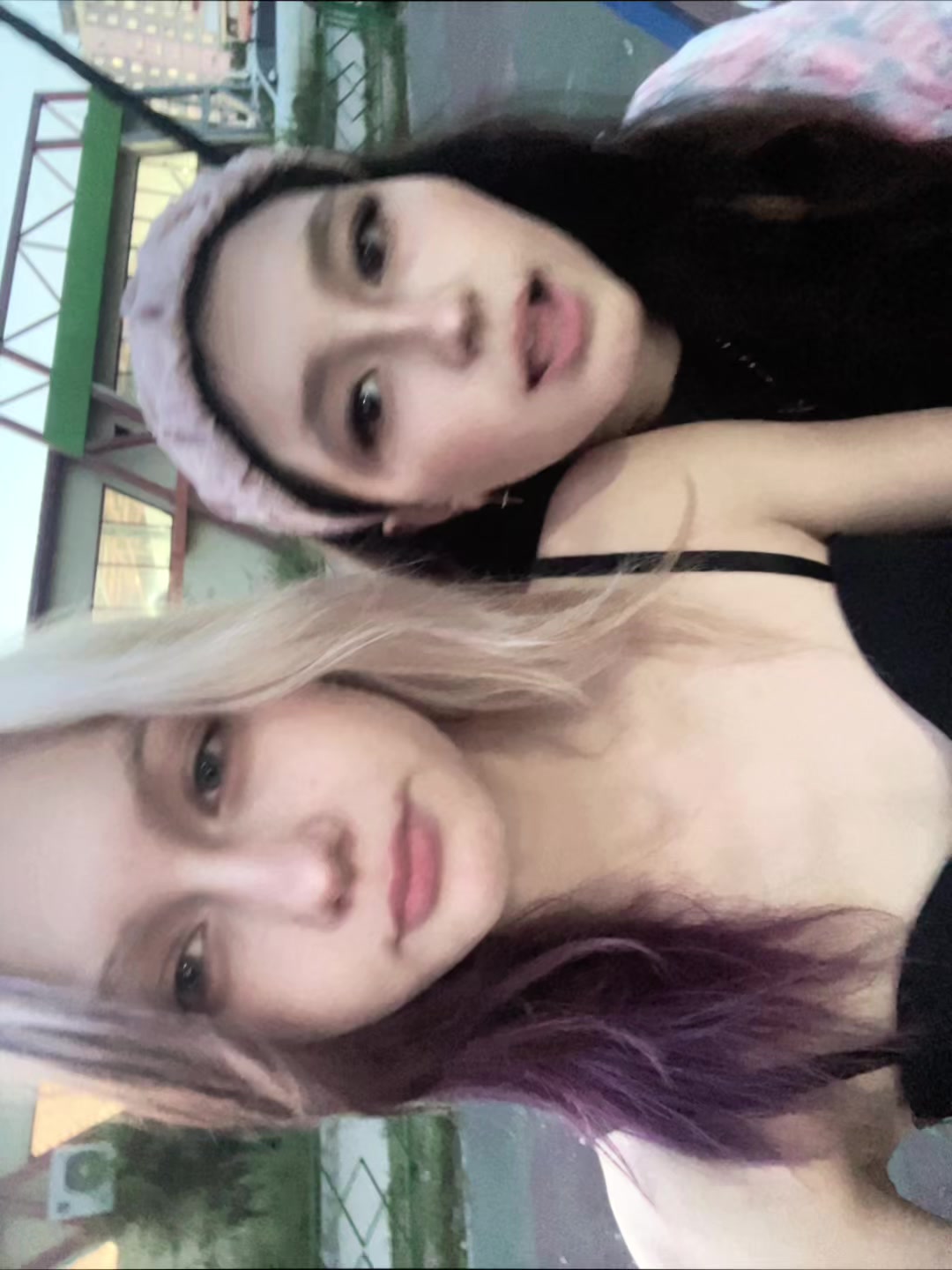 @Дура 🐙