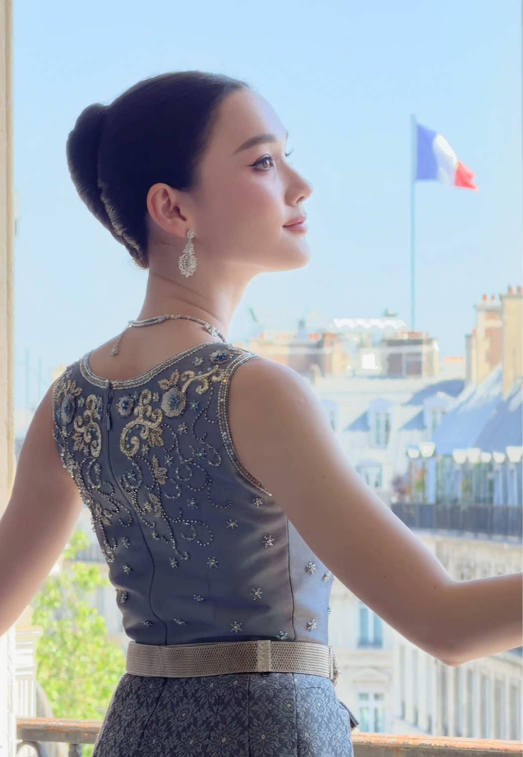 @Diana Flipo | เดียร์น่า