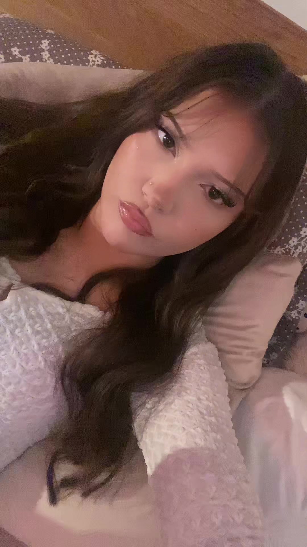 @✩