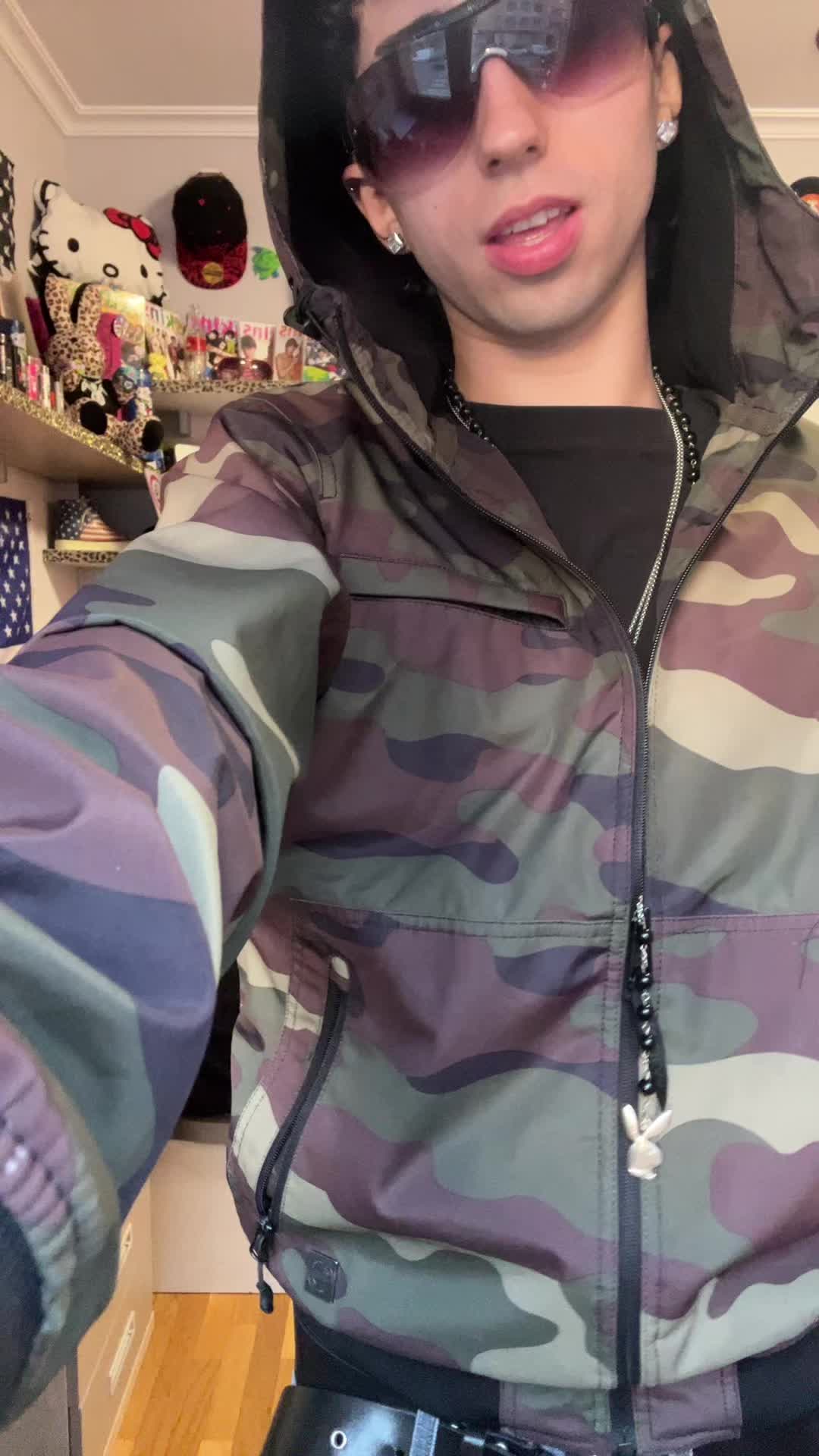 @heyyeloy