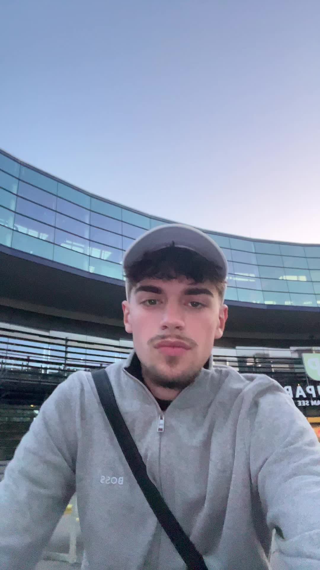 @EdoMedo🐻🇧🇦