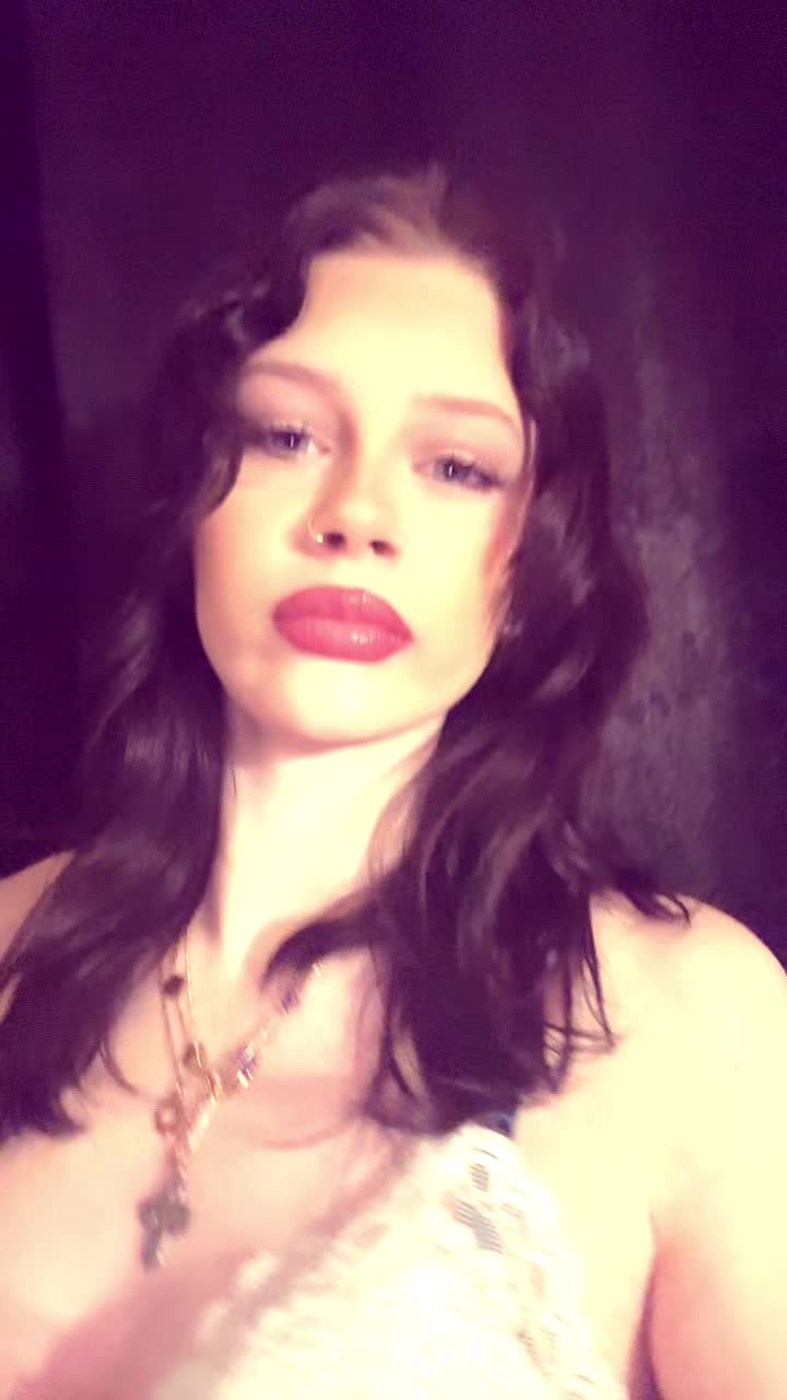 @oɿuǫiʜꙅuᎸ ɒᴎɒᴎ🐺