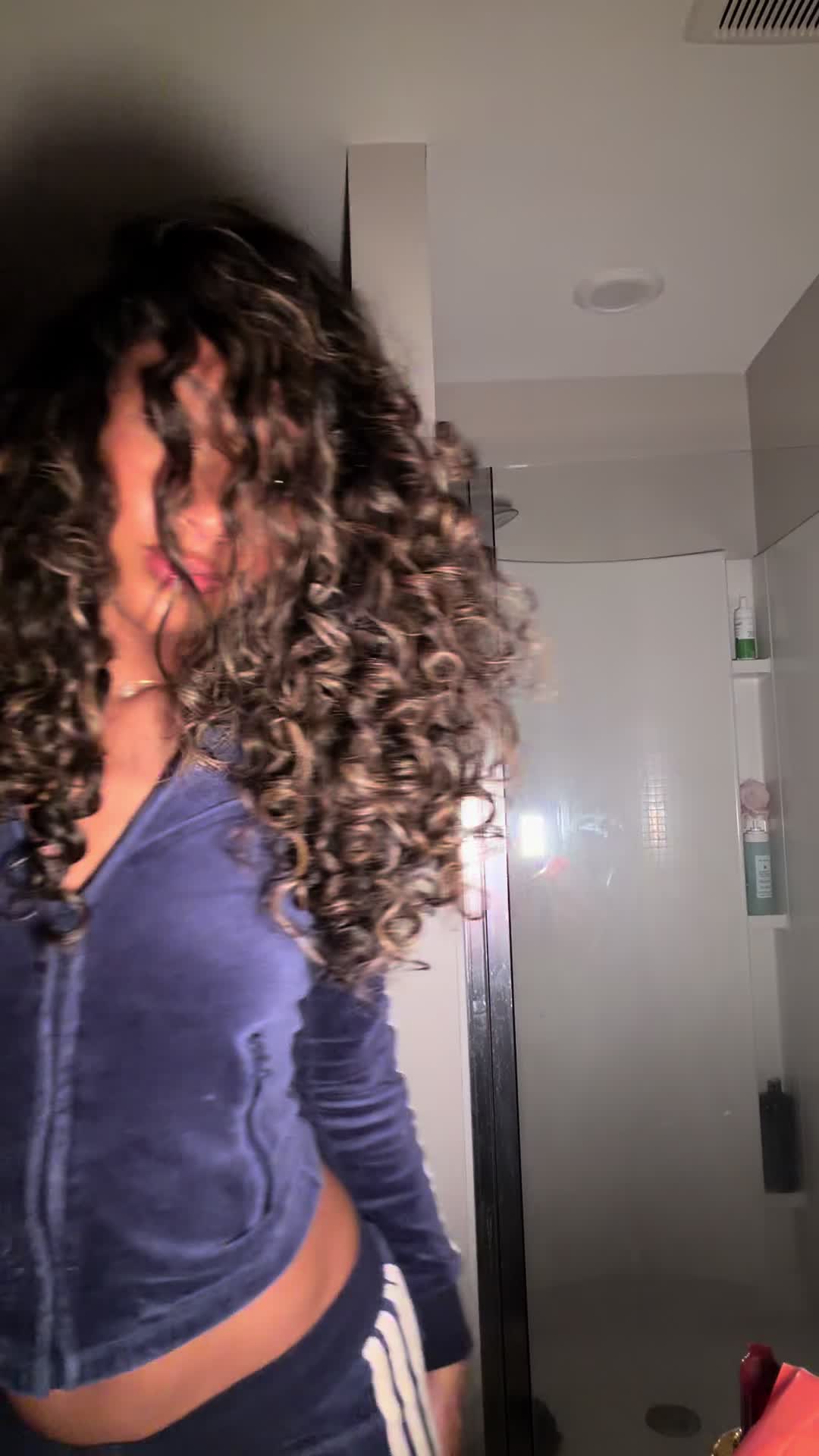 @bellablendsit