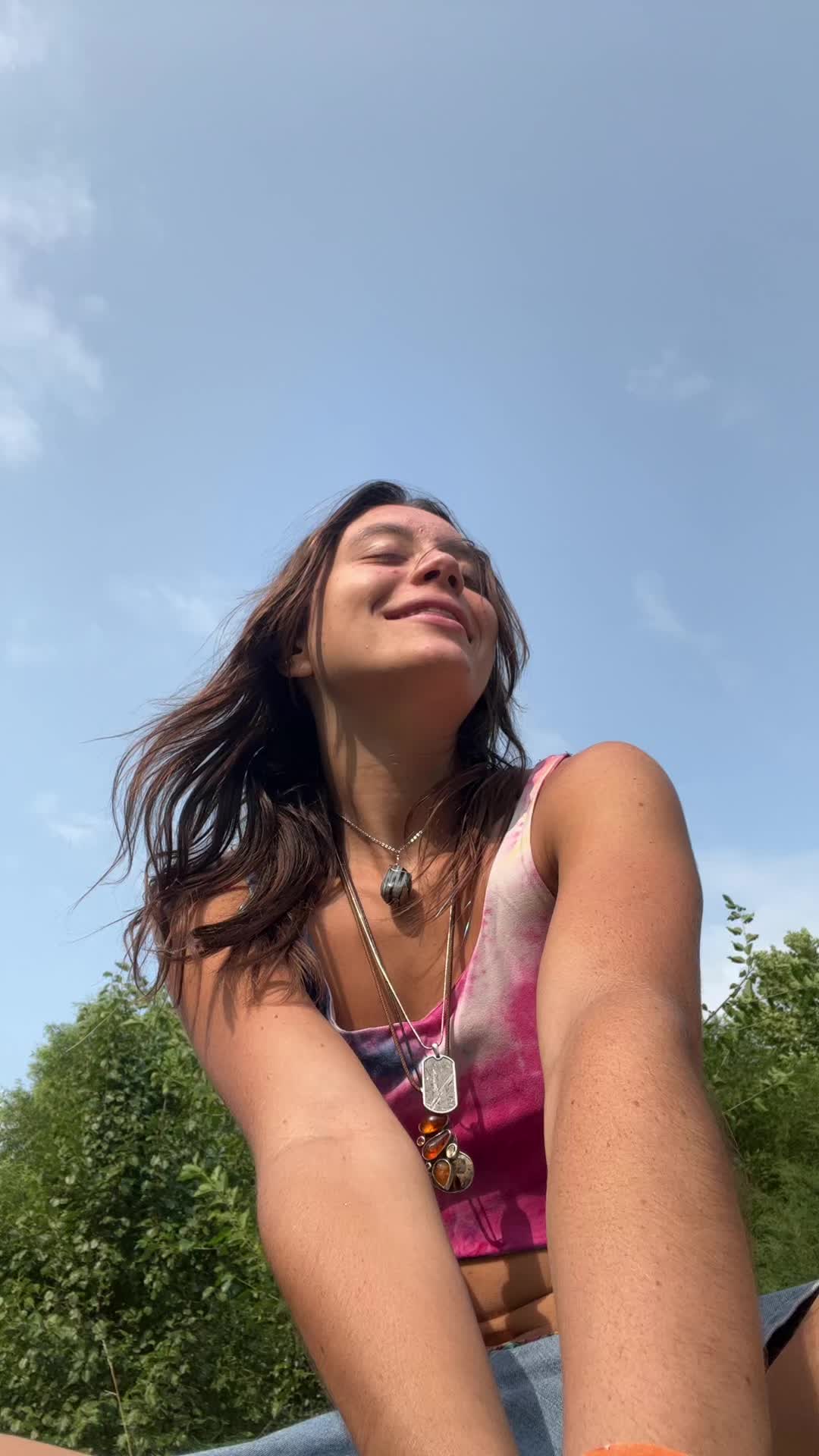 @briahna 🫧🦄🌿🍭🪐🥝🍥