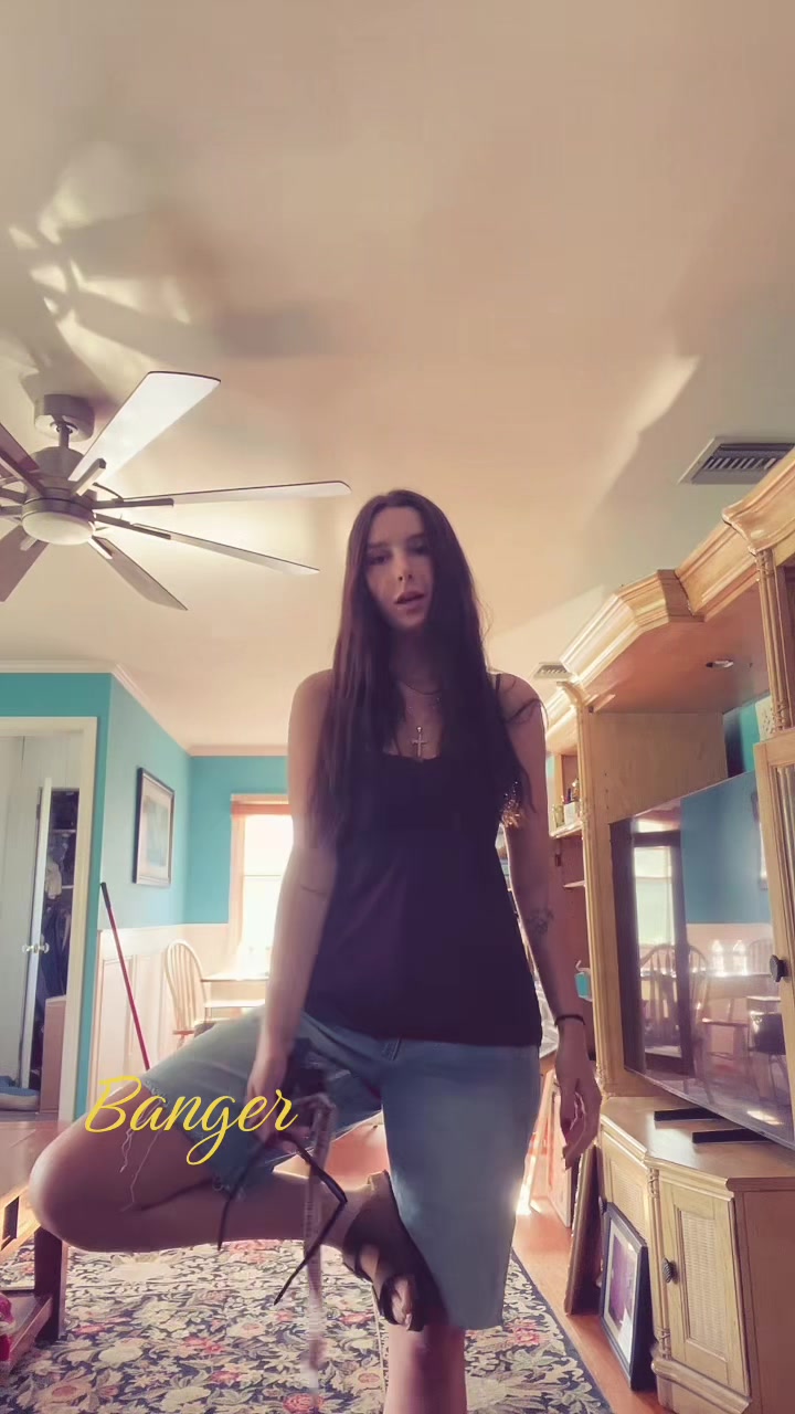 @Maddyyyy