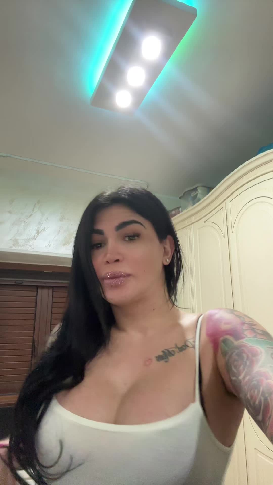 @VITTORIA CELENTANO 💎