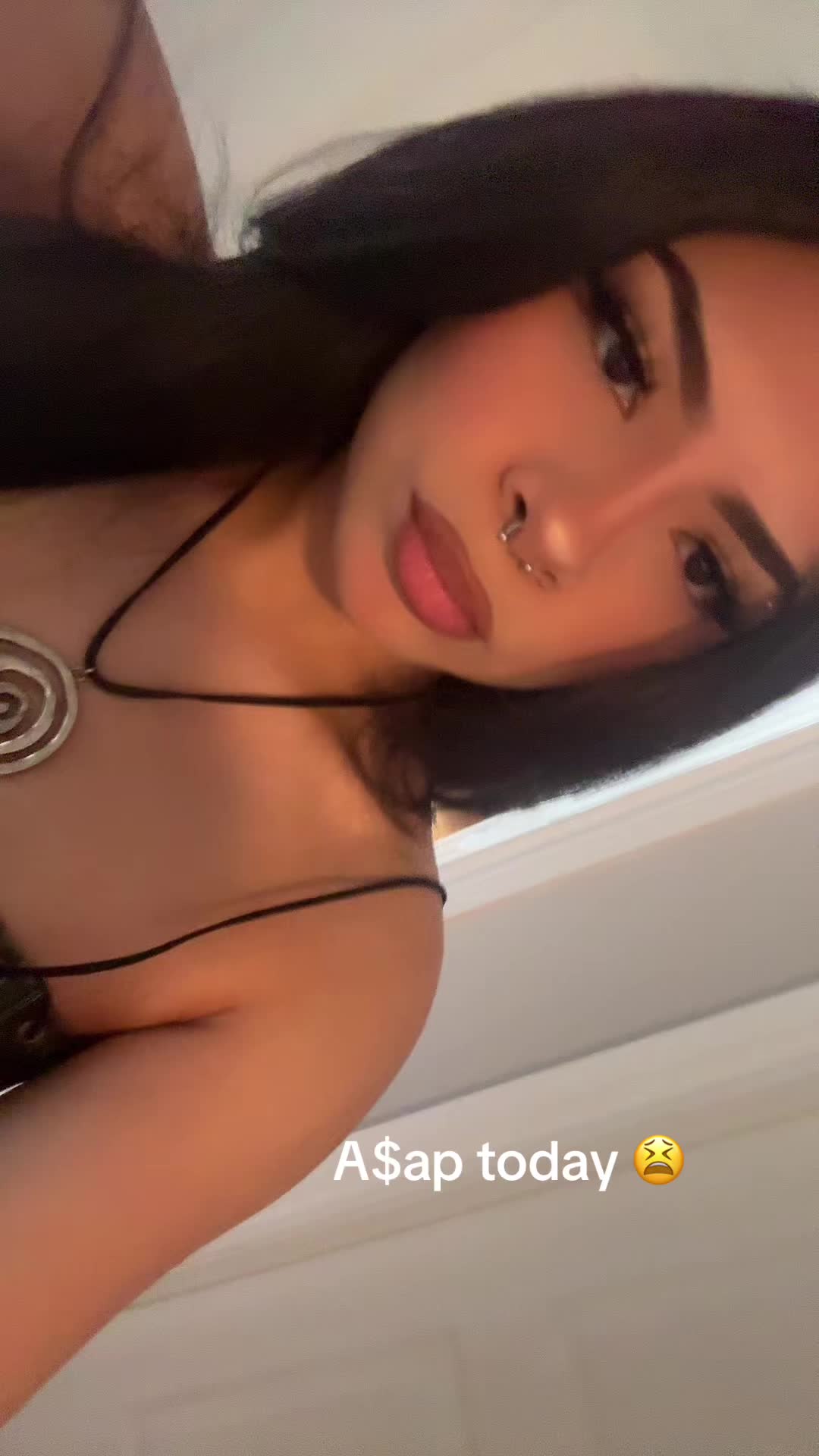 @karina🖤