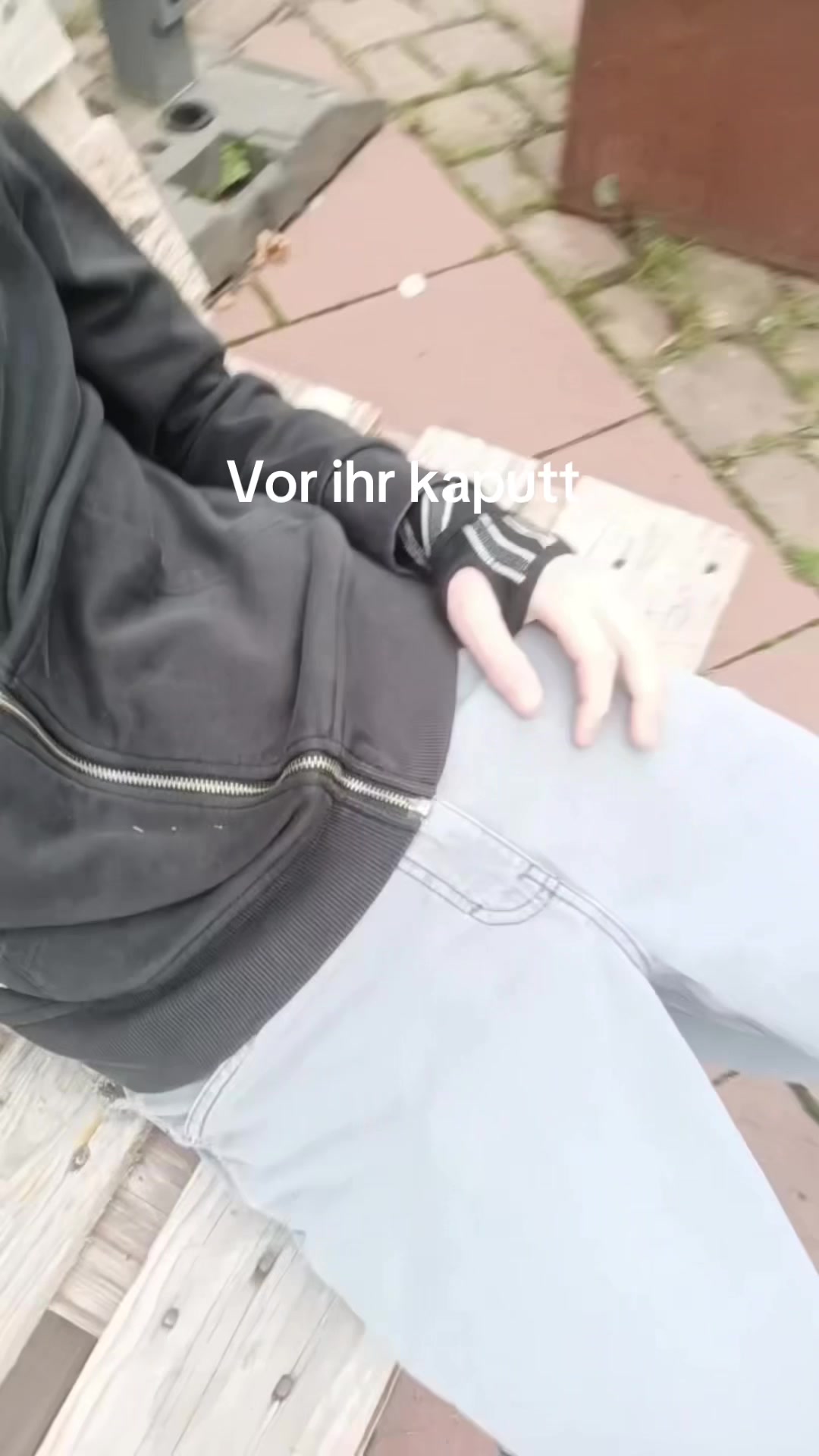 @👻