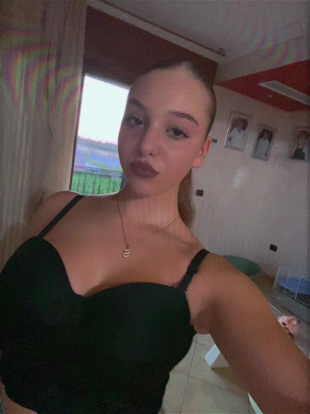 @SIRIANA