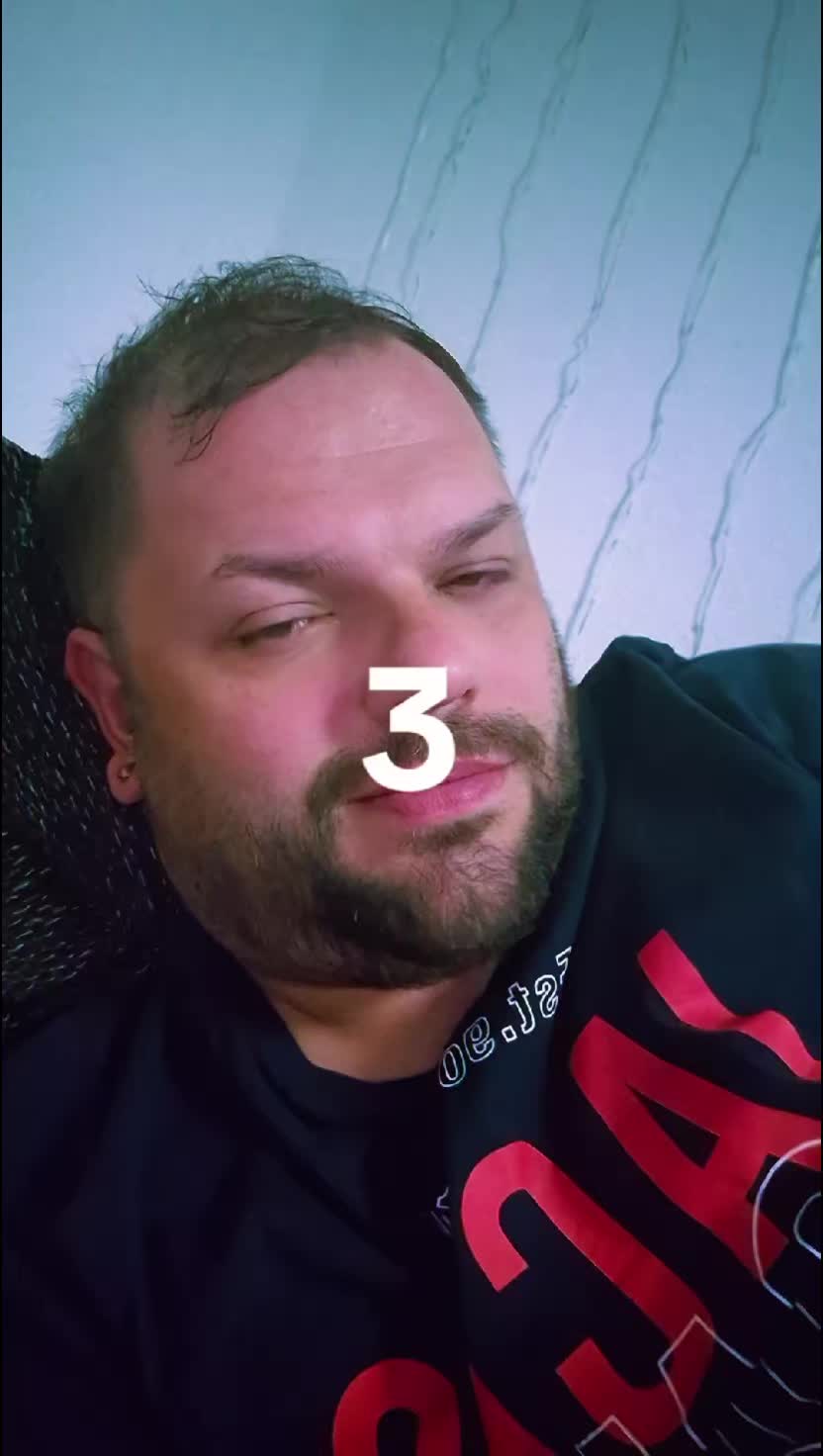 @Herr_Nachbar