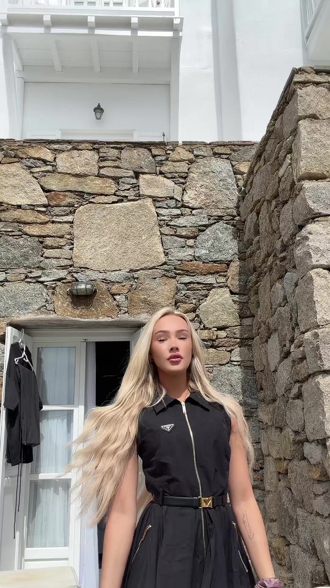 @_jillianvivienne
