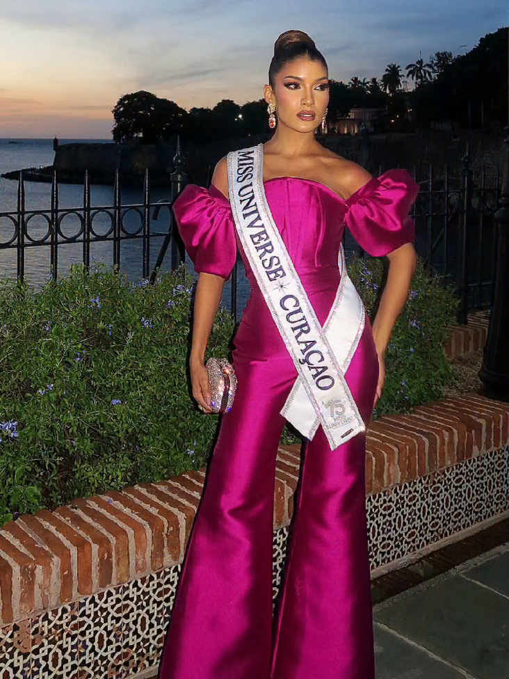 @CuracaoQueens