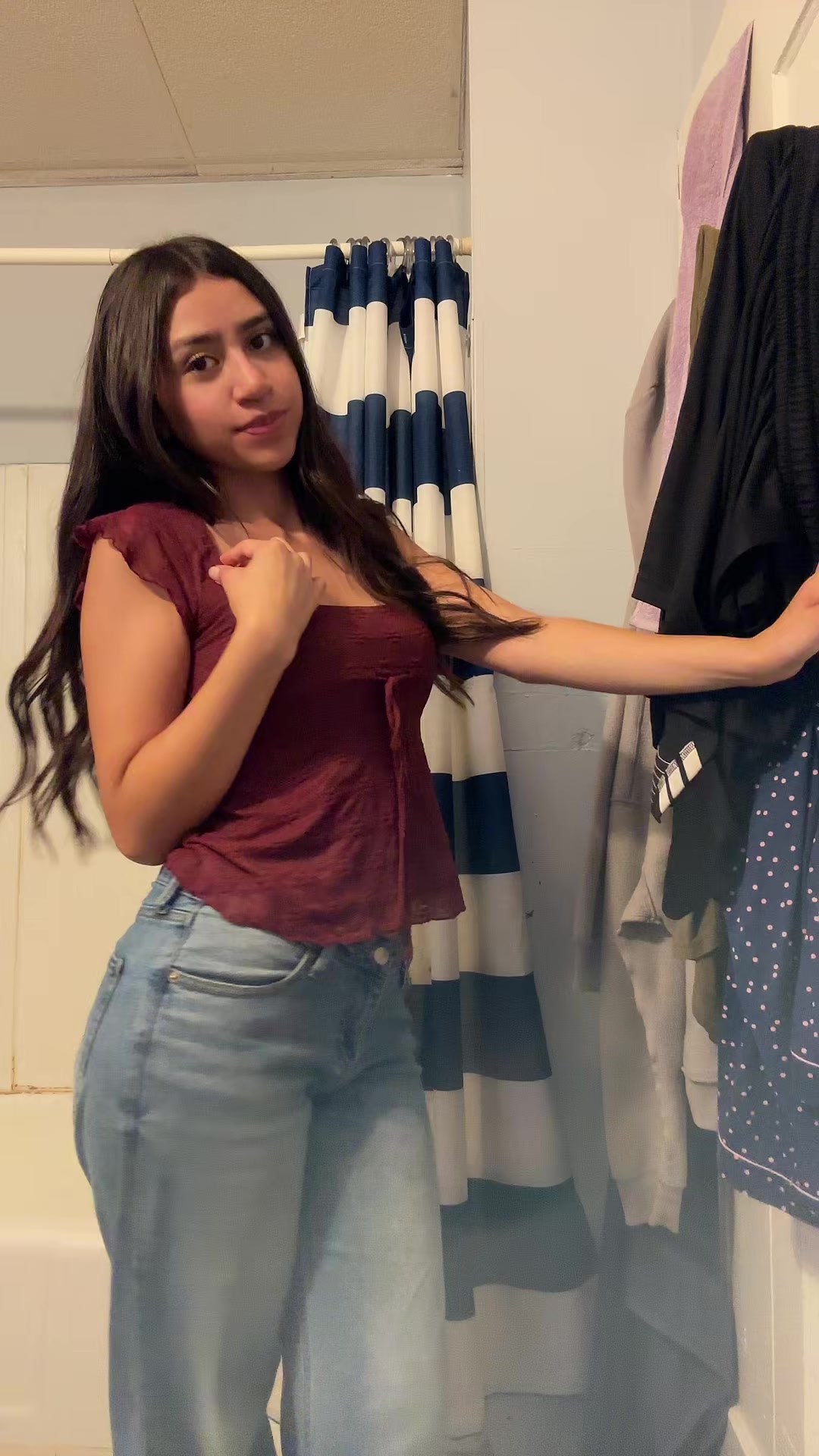 @bella