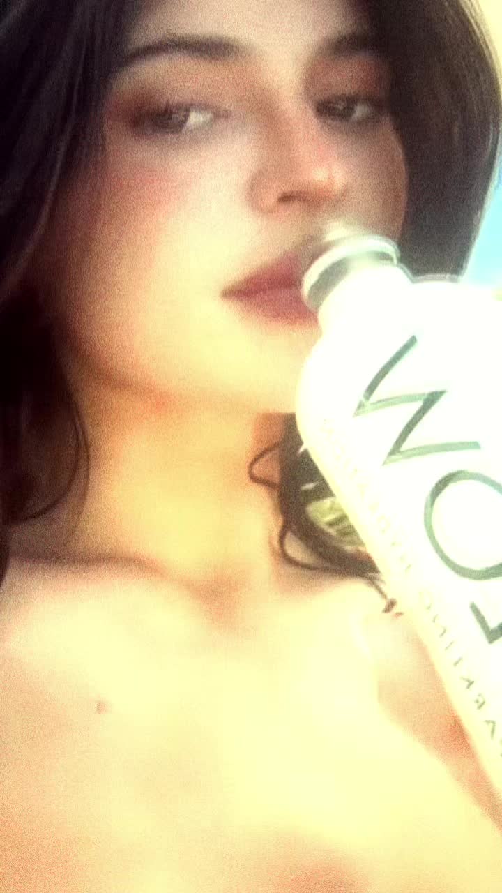 @kylie_kristen_1097