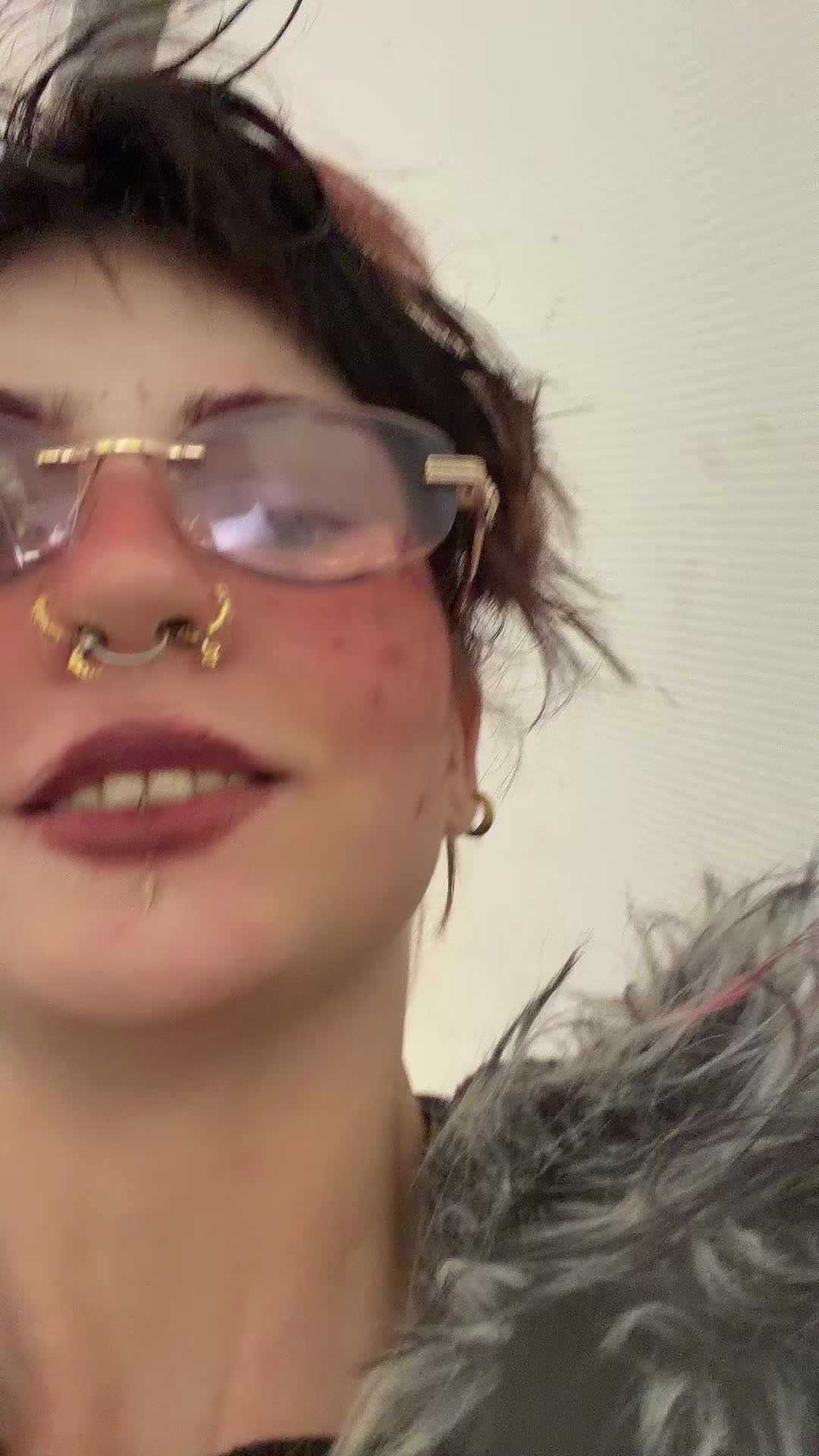 @Jo