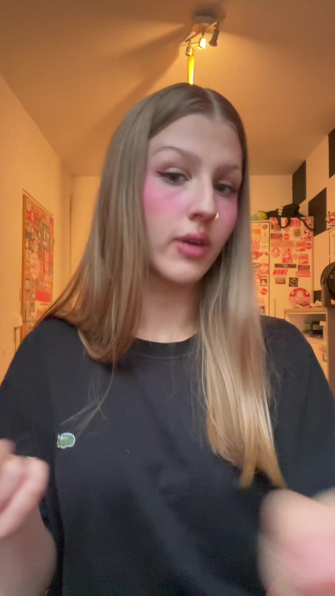 @️