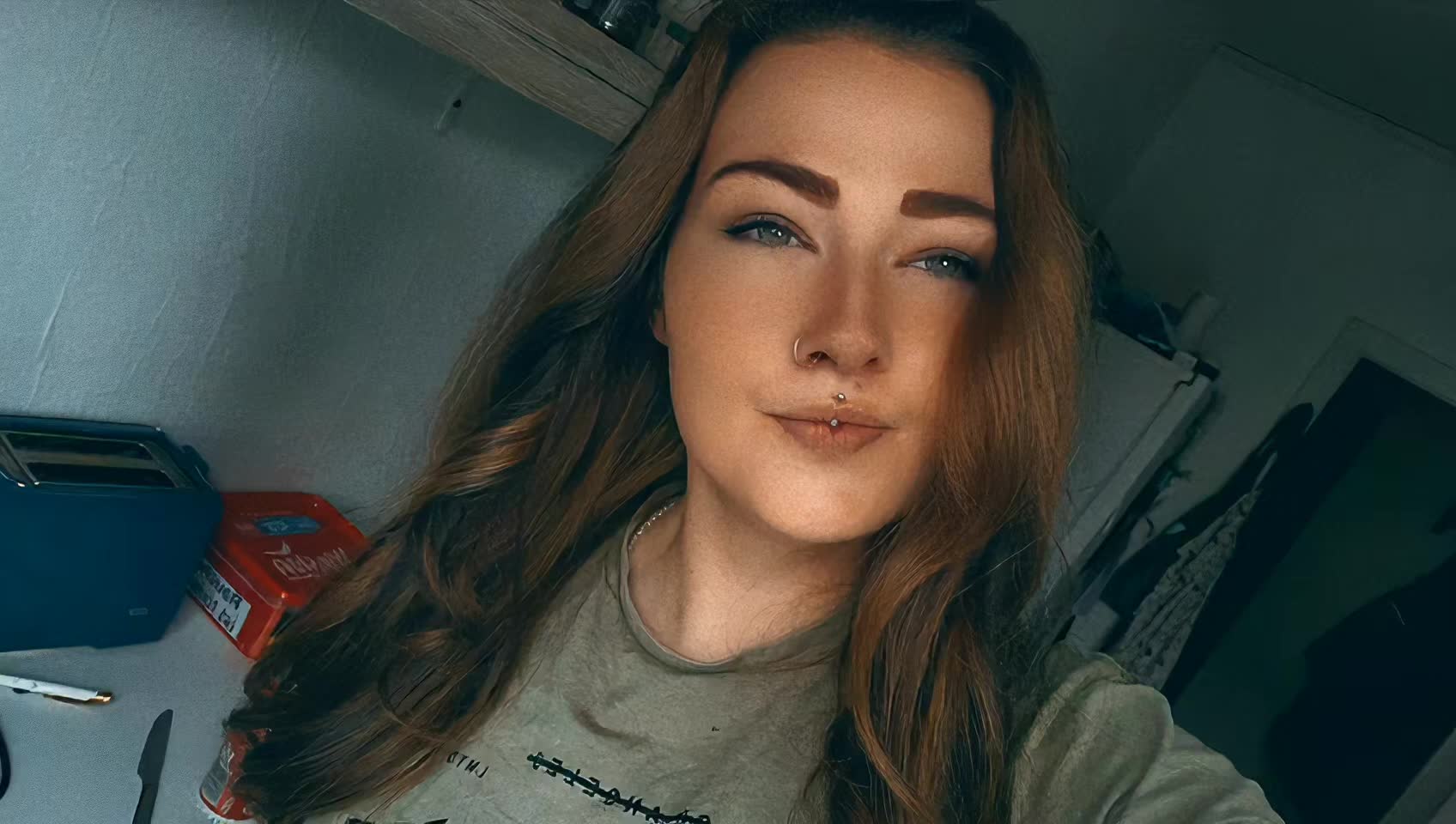 @_SmokaHontas__