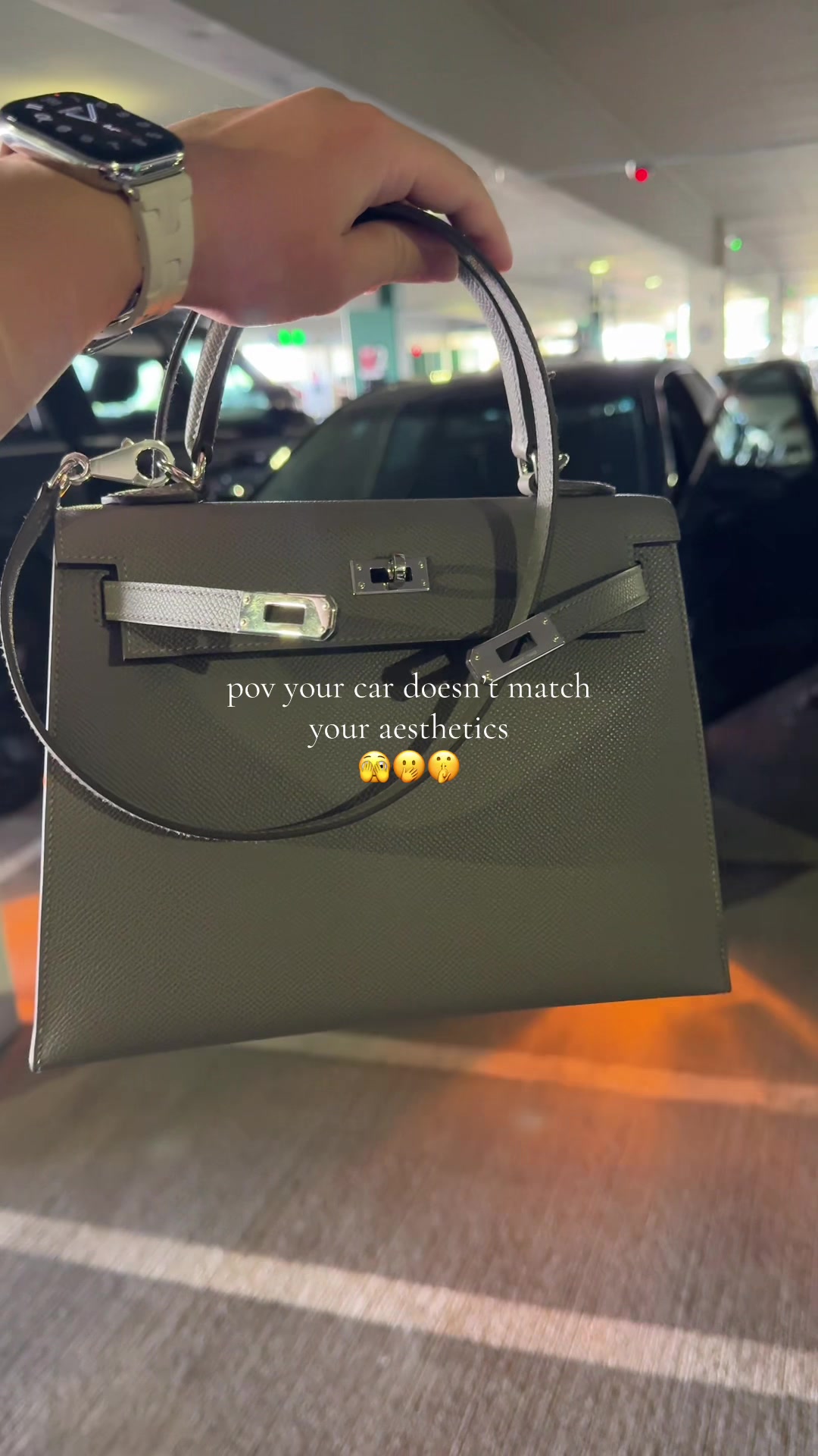 @sara ✨ boss | business | bags