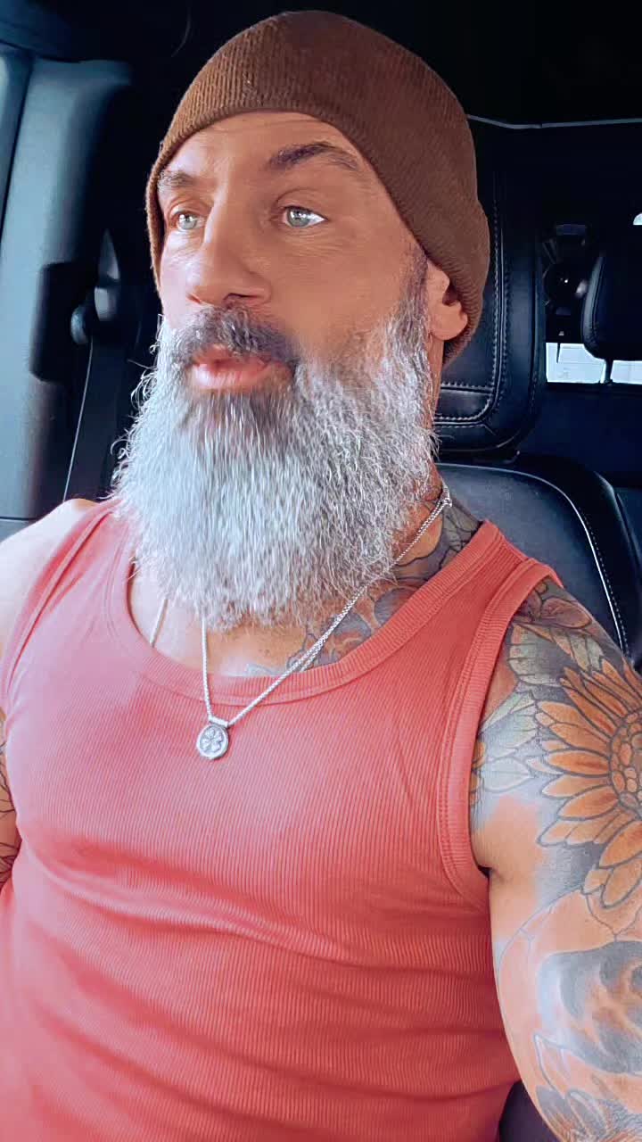@Vug_77