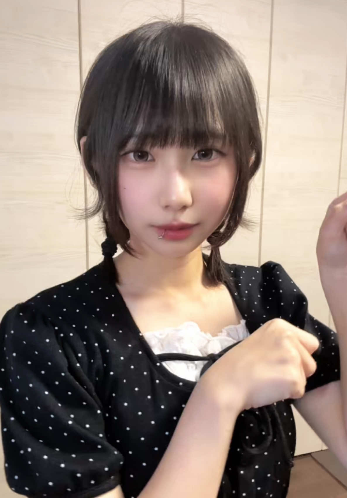 @りる