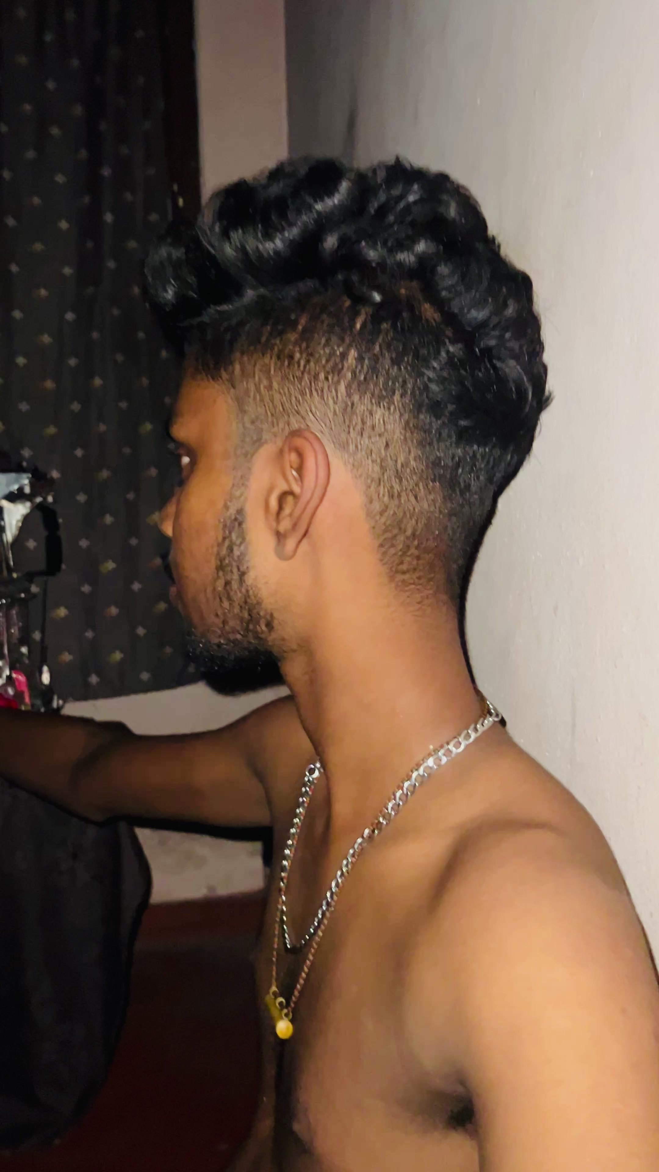 @ACHIYA🚶(🇱🇰)