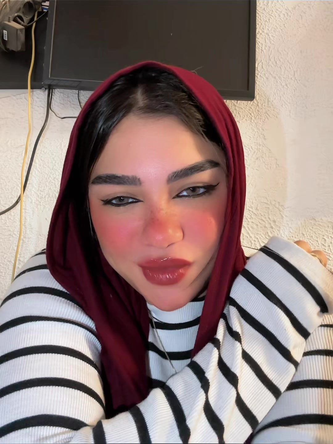 @LOGYELSONY