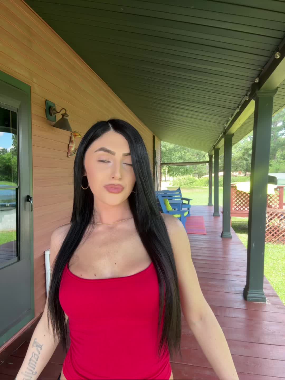 @Ky<3