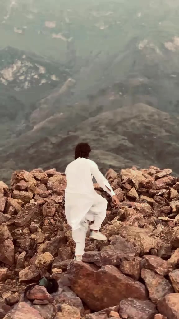 @𝐀𝐬𝐡𝐢𝐪 𝐒𝐚𝐟𝐢 🌎
