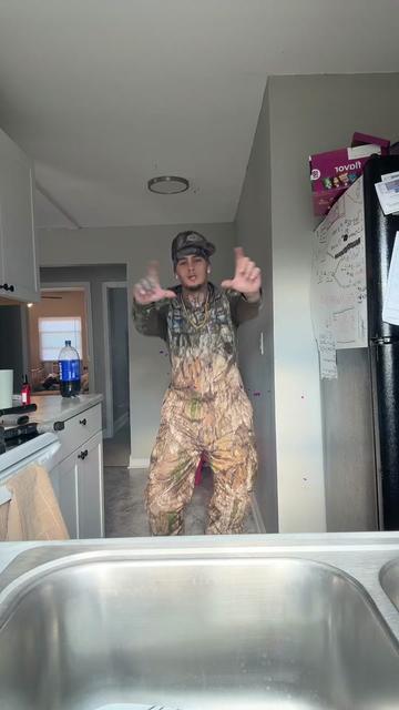 @GhettoCowboy🌪️🤠