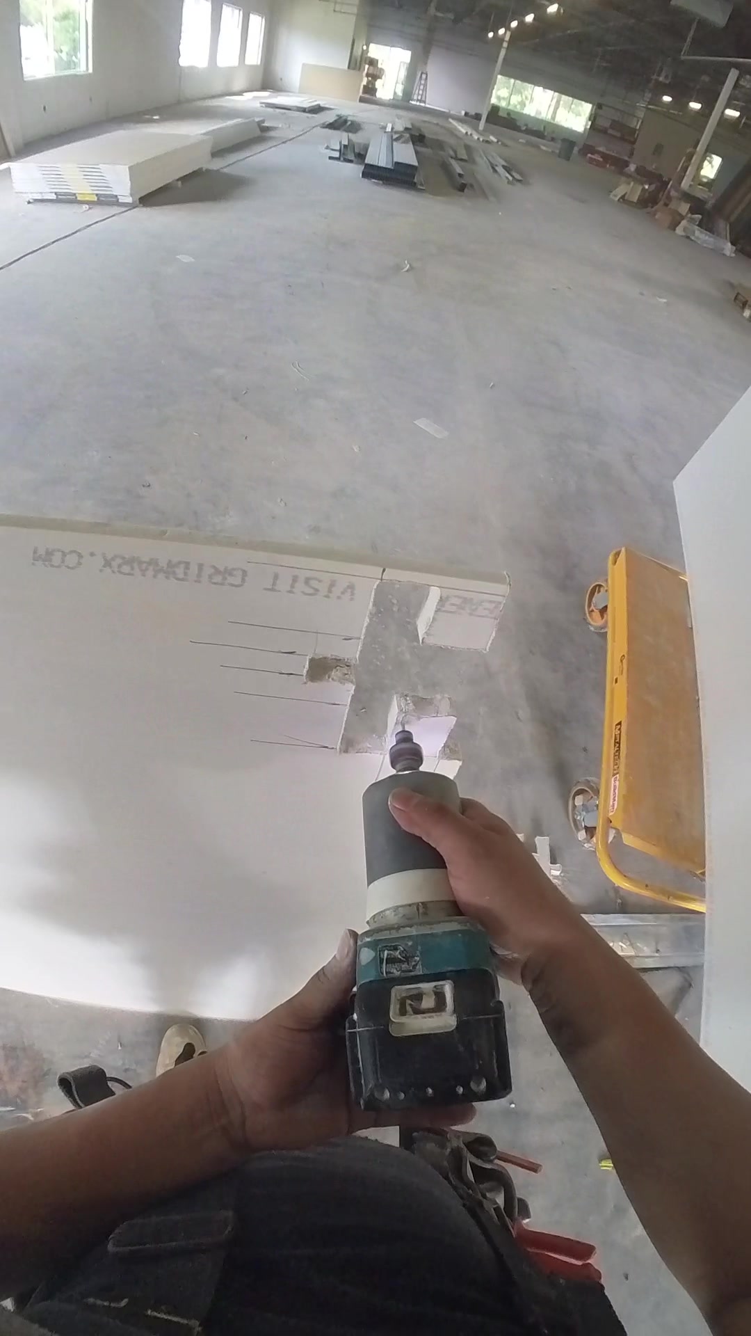 @Drywall_hanger