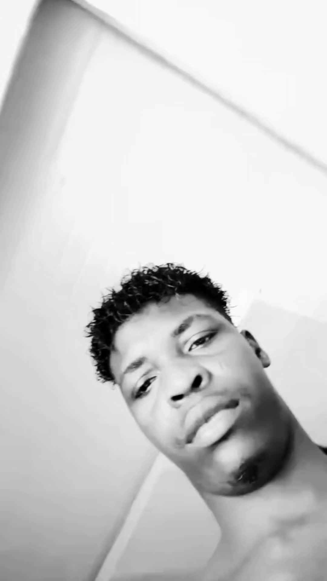 @latshow01