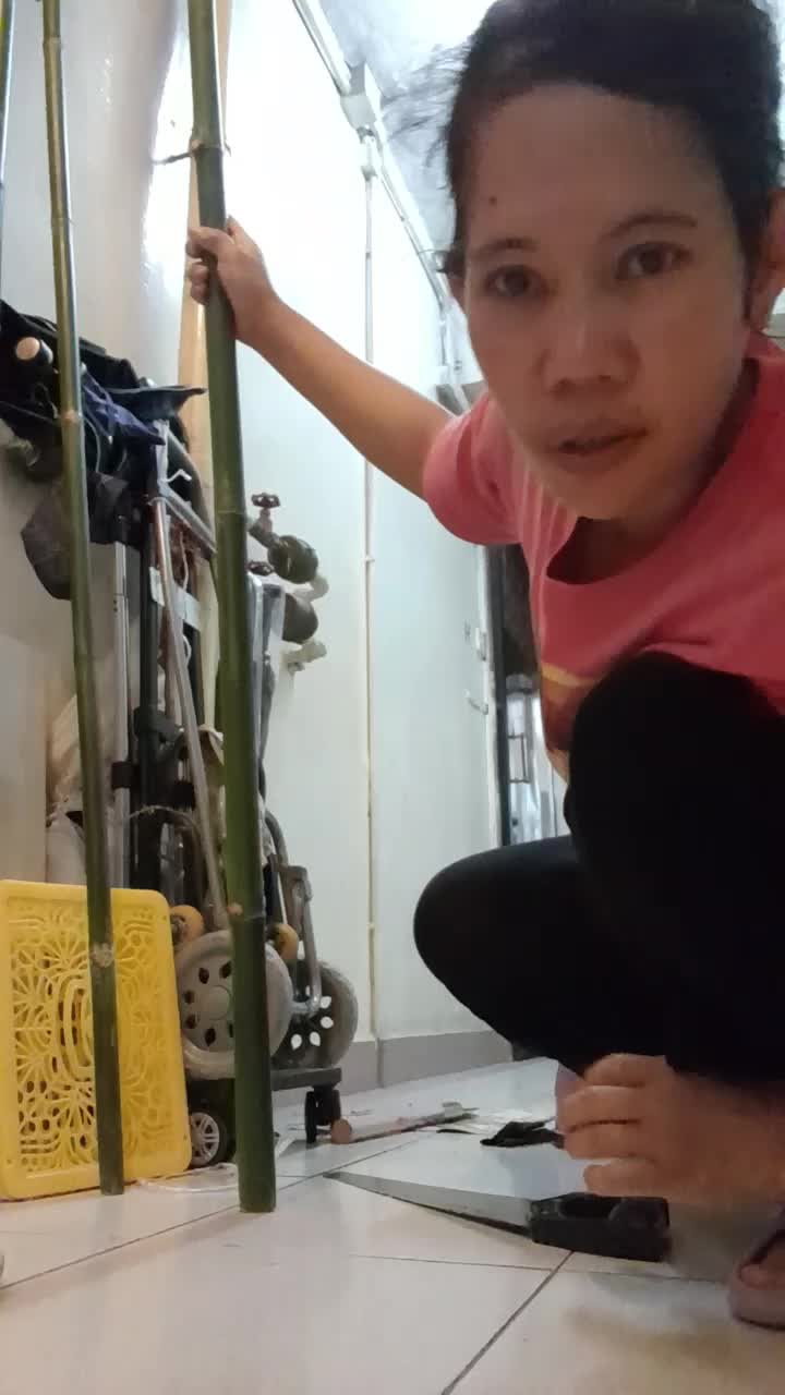 @iyux