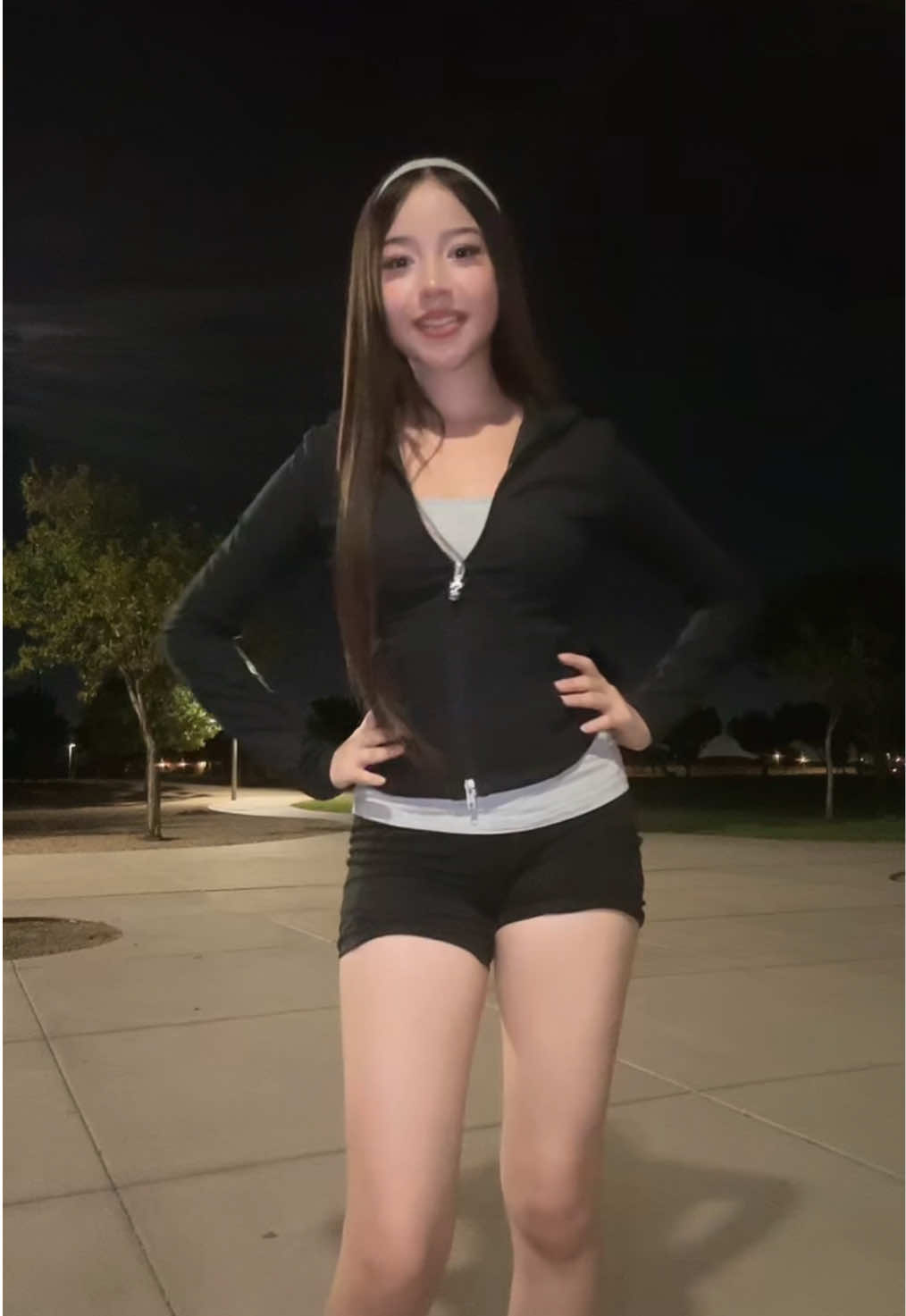 @thegirlnextdoor