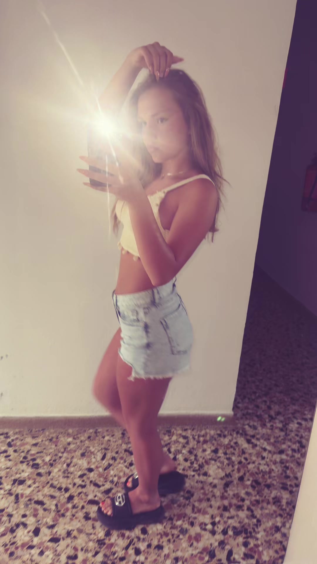 @каya